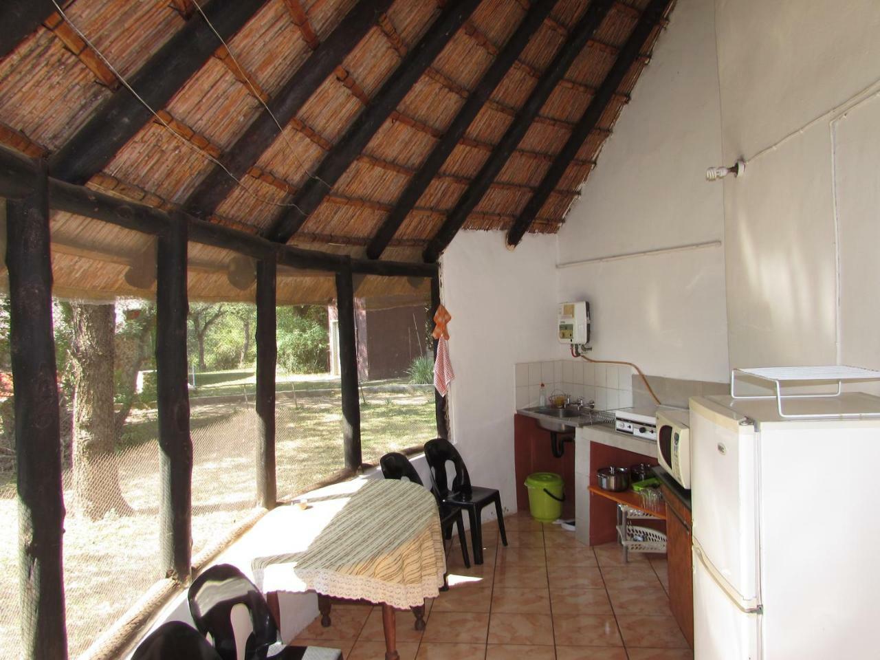 Amanzimlotzi Riverside Bush Camp Hoedspruit Exteriör bild
