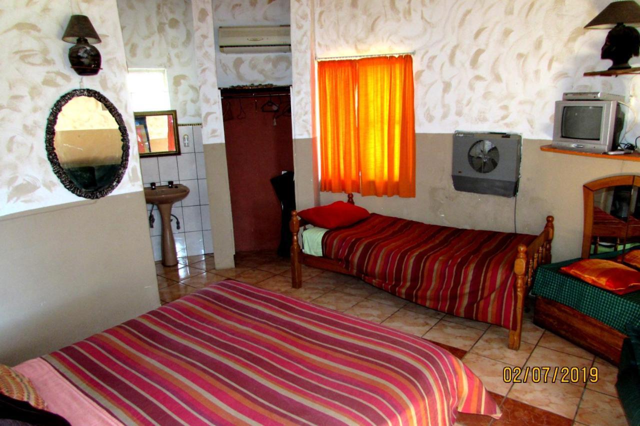 Amanzimlotzi Riverside Bush Camp Hoedspruit Exteriör bild